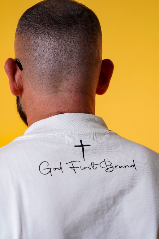 Faith in the middle of the storm | T-SHIRTS